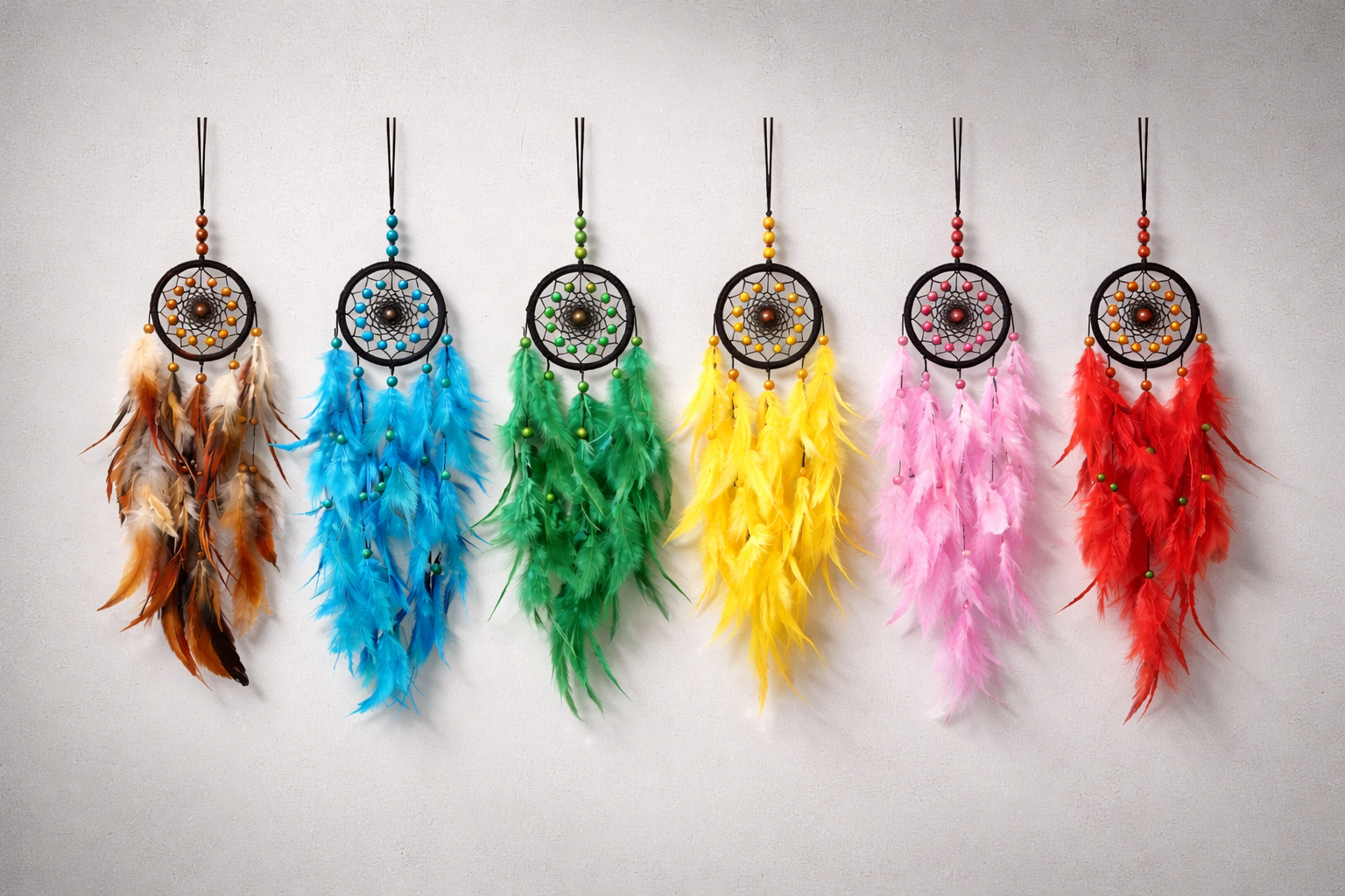 Handcrafted Feather Dreamcatcher for Wall Decor